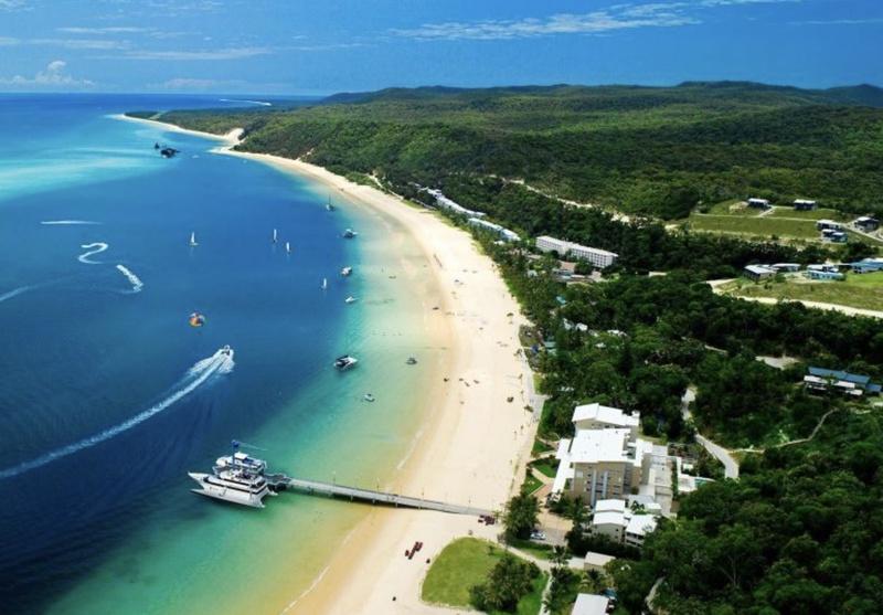 Brisbane Moreton Island Return Ferry & Adventure Day Pass