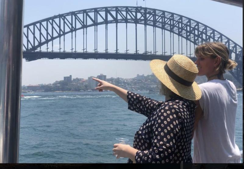 Sydney Harbor Cruise with Buffet Lunch