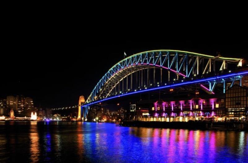 Vivid Sydney 2-Hour Cruise with Standing Buffet