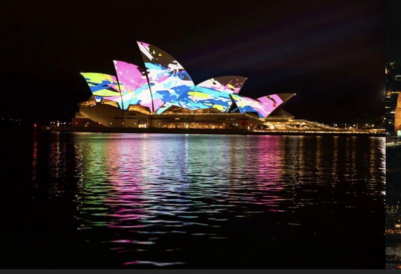 Vivid Sydney 2-Hour Cruise with Standing Buffet
